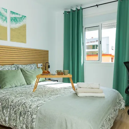 Mrs Piso Playa Y Centro Con Terraza 아파트 푸엔히롤라